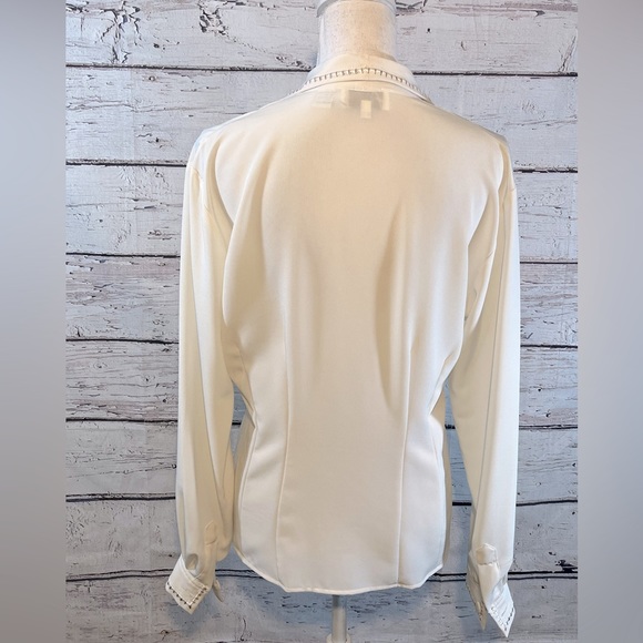 FIJI SPORT Vintage Button Down Blouse w Embroidered Trim Cream-6 - Picture 4 of 4